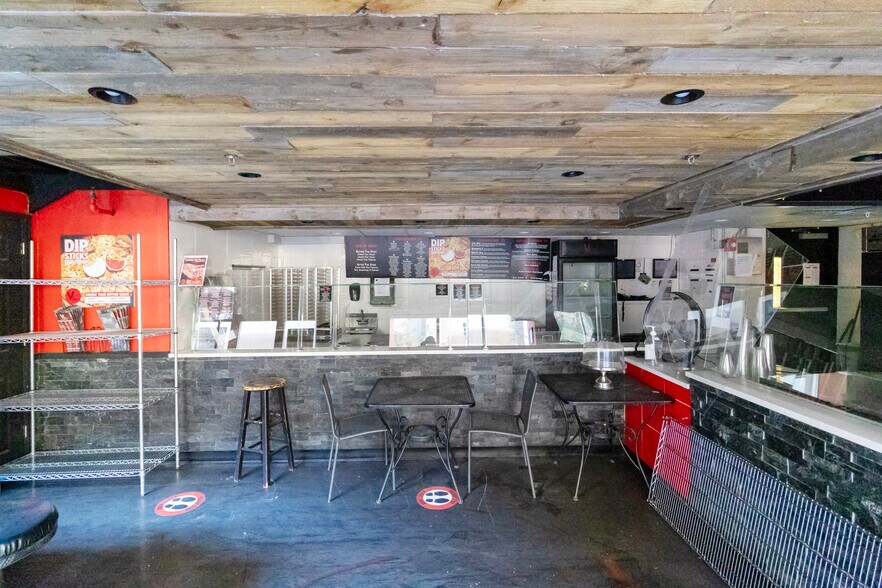 More Photos Of 11 5th Ave, Pittsburgh Office For Sale