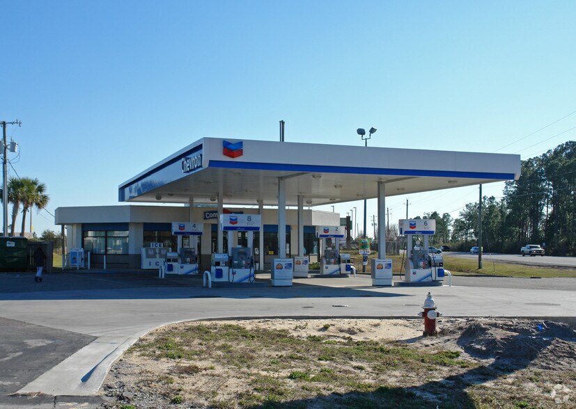 More Photos Of 2 S Blue Angel Pky, Pensacola Service Station For Sale