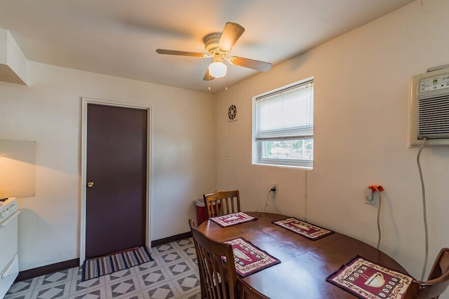 More Photos Of 6919 Walker St, Philadelphia Apartments For Sale