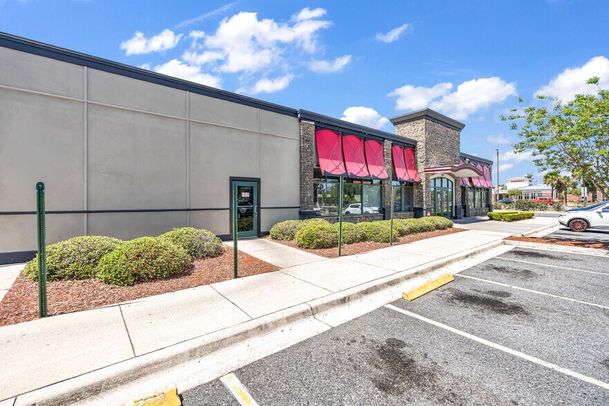 More Photos Of 1022 Hospitality Ln, Jacksonville Restaurant For Sale