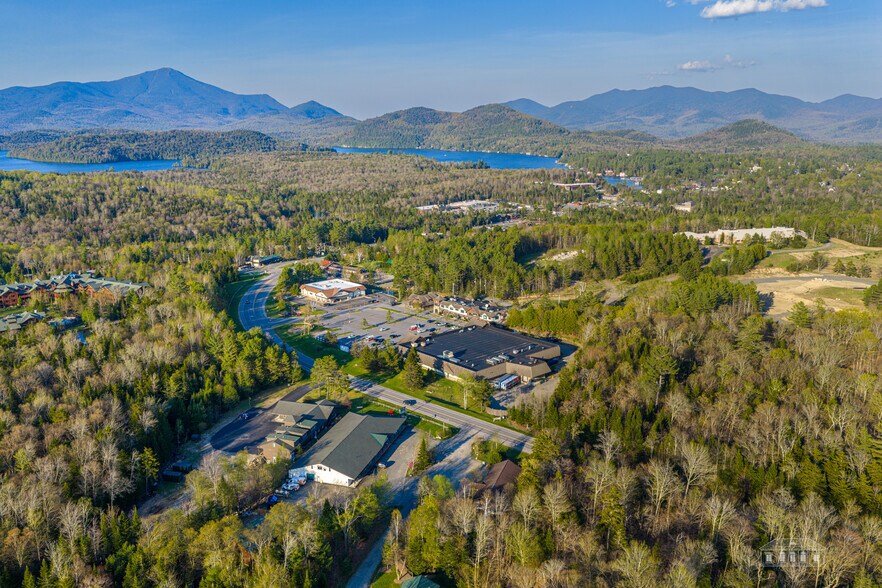 More Photos Of 1915 Saranac Ave, Lake Placid General Retail For Sale