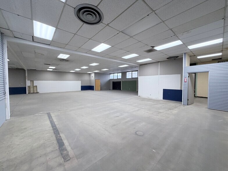 More Photos Of 155 S Pine St, Spokane Warehouse For Lease