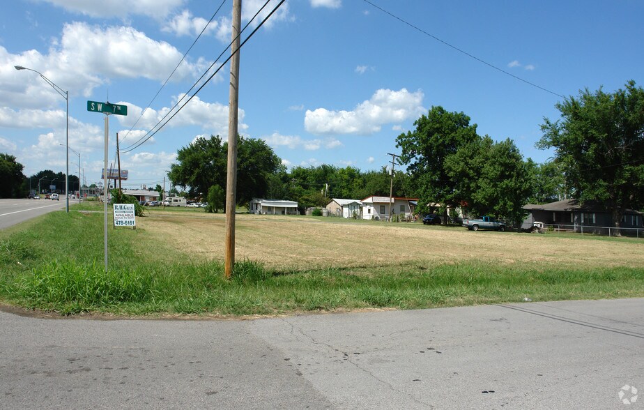 More Photos Of Hwy 69 & SW 7th St, Wagoner Land For Sale