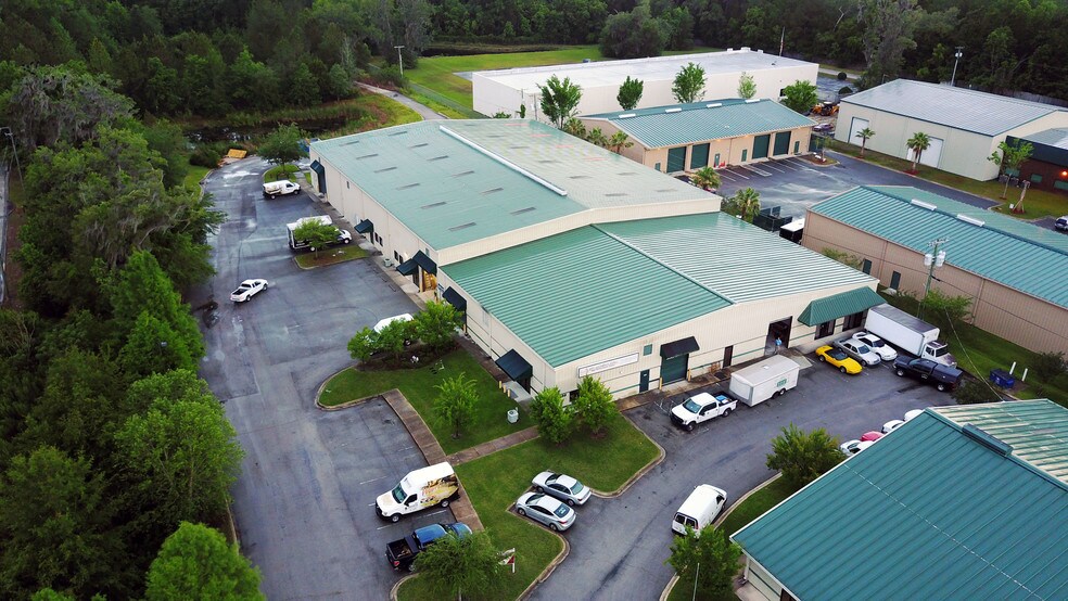 More Photos Of 1503 County Road 315, Green Cove Springs Warehouse For Lease