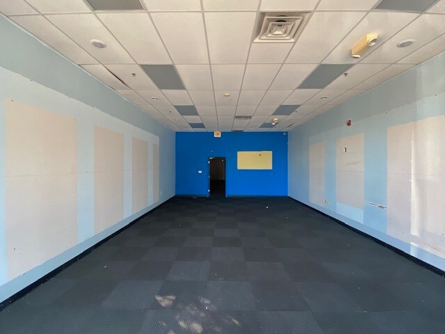 More Photos Of 711 Estes Dr, Longview Unknown For Lease