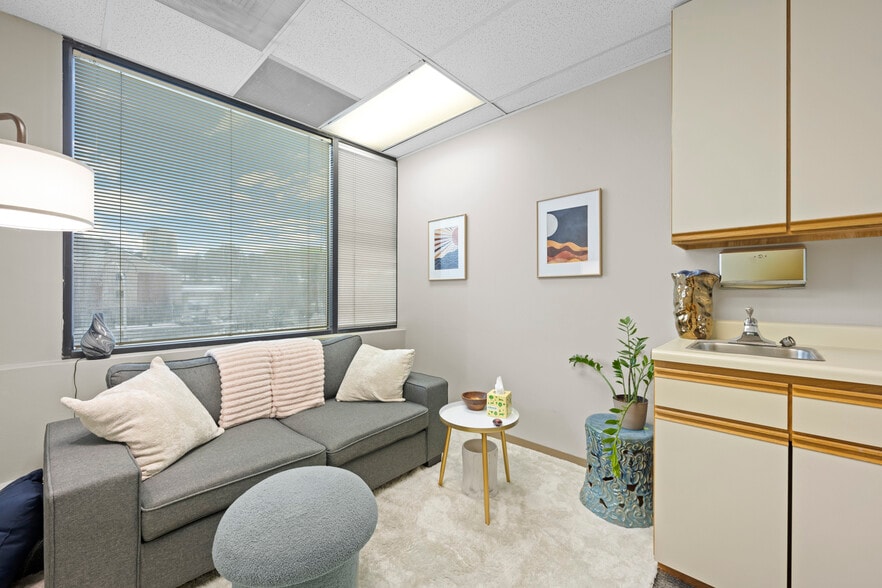 More Photos Of 7373 W Jefferson Ave, Lakewood Medical For Sale