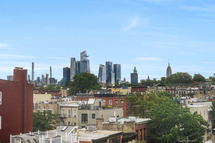 More Photos Of 746 Park Ave, Hoboken Storefront Retail Residential For Lease
