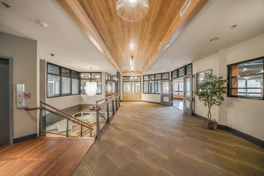 More Photos Of 1333 Lenape Rd, West Chester Loft Creative Space For Sale