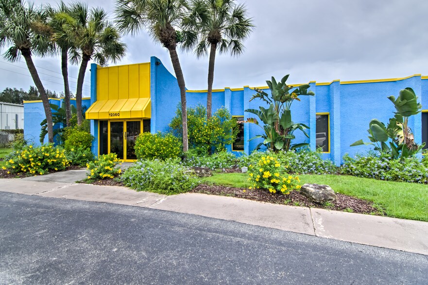 More Photos Of 12360 66th St N, Largo Office For Lease