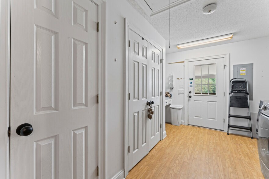 More Photos Of 10560 Lake Royale Rd, Spring Hope Specialty For Sale