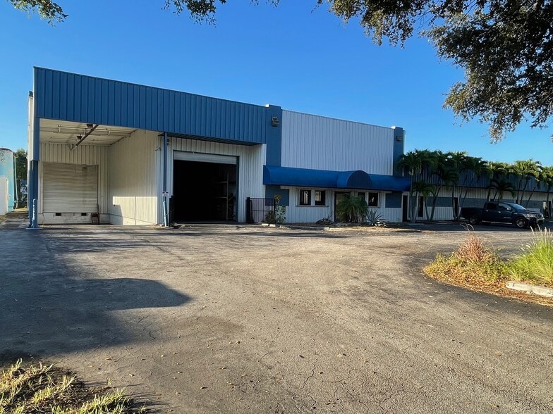 Primary Photo Of 3750 Prospect Ave, Riviera Beach Warehouse For Lease
