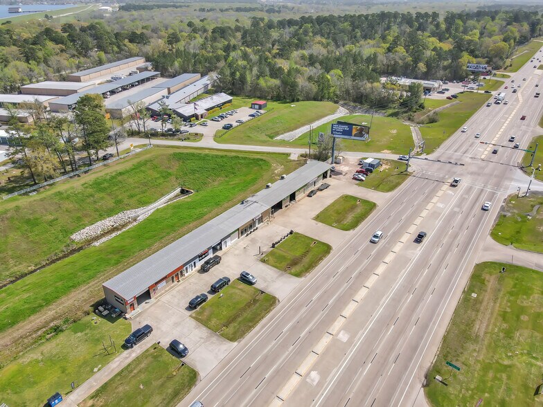 More Photos Of 13782 Highway 105 W, Conroe Light Manufacturing For Sale