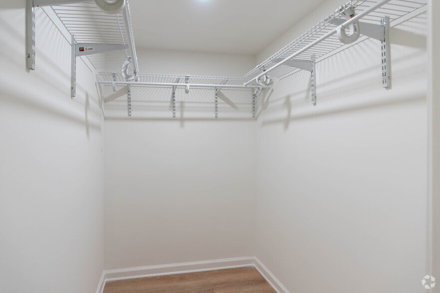 More Photos Of 803 N 2nd St, Clarksville Apartments For Lease