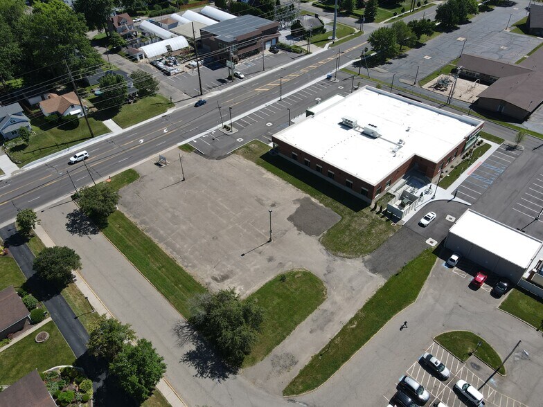 More Photos Of 630 30th St NW, Canton Land For Lease