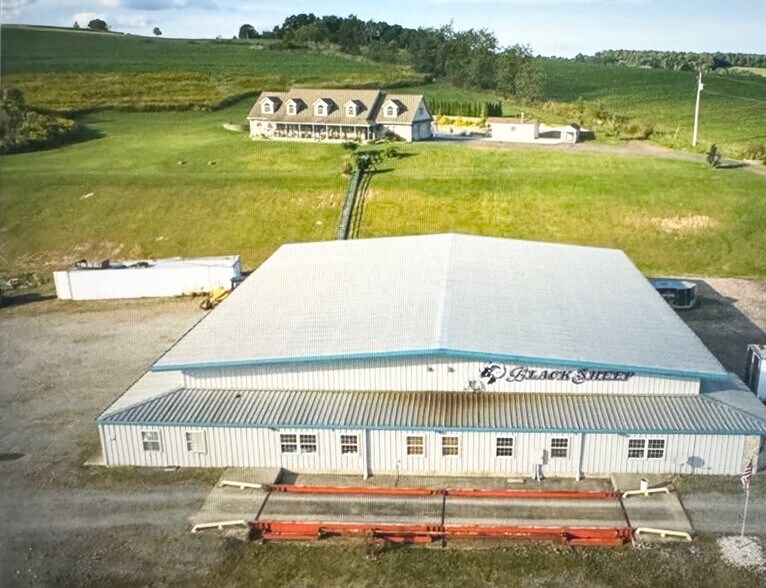 Primary Photo Of 298 Cemetary Rd, Meyersdale Industrial For Sale