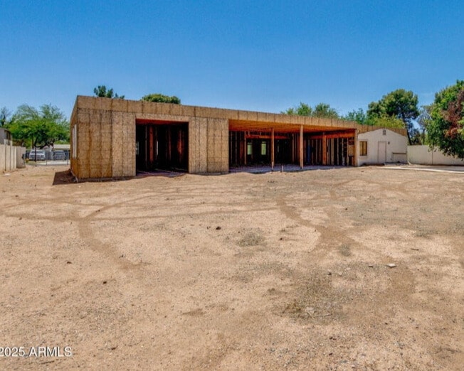 More Photos Of 2210 W Morten Ave, Phoenix Apartments For Sale