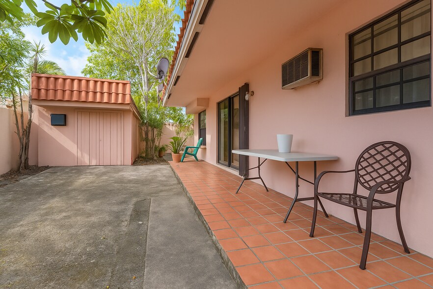 More Photos Of 2740 SW 23rd St, Miami Multifamily For Sale