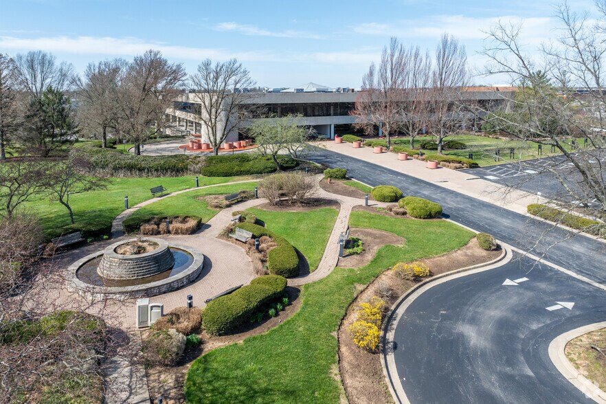 Primary Photo Of 101 Yorkshire Blvd, Lexington Office For Sale