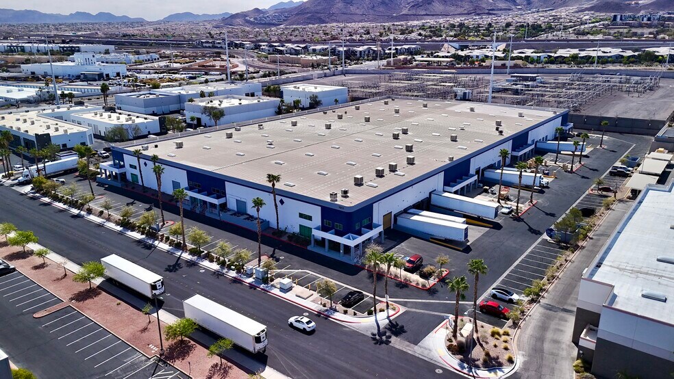 More Photos Of 1051 Mary Crest Rd, Henderson Warehouse For Lease