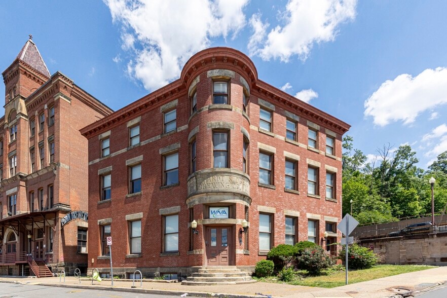 More Photos Of 800 Vinial St, Pittsburgh Office For Sale