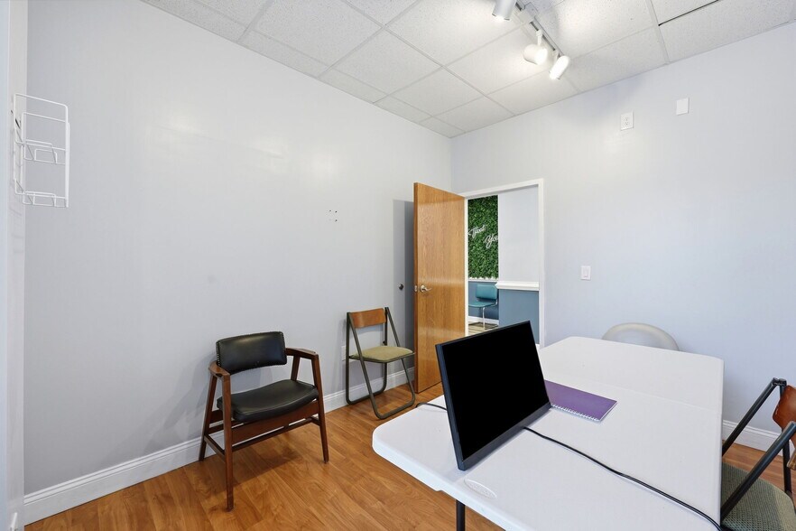 More Photos Of 502 McKnight Dr, Knightdale Medical For Sale