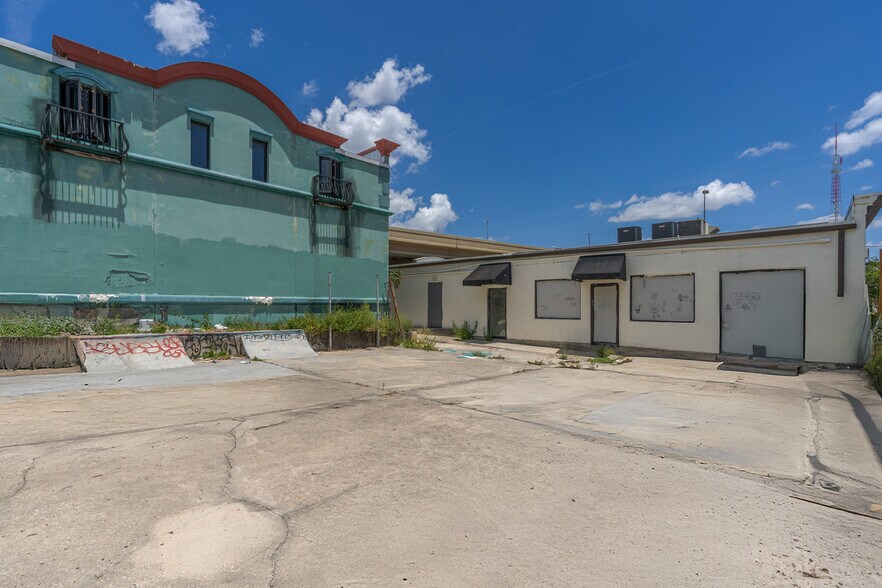 More Photos Of 1200 Kings Ave, Jacksonville Freestanding For Lease