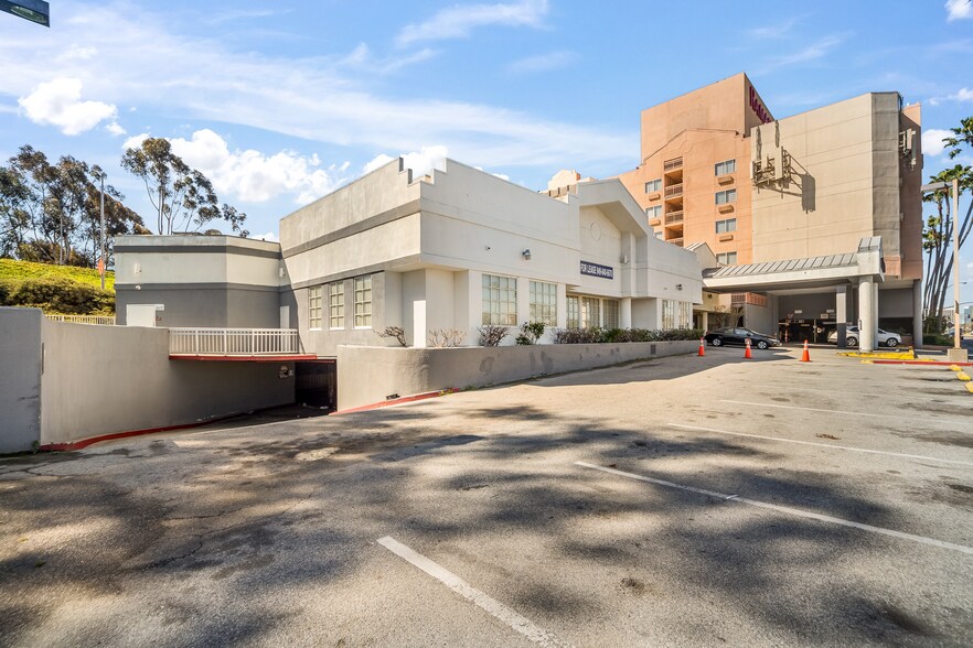 More Photos Of 5250 W El Segundo Blvd, Hawthorne Hotel For Sale