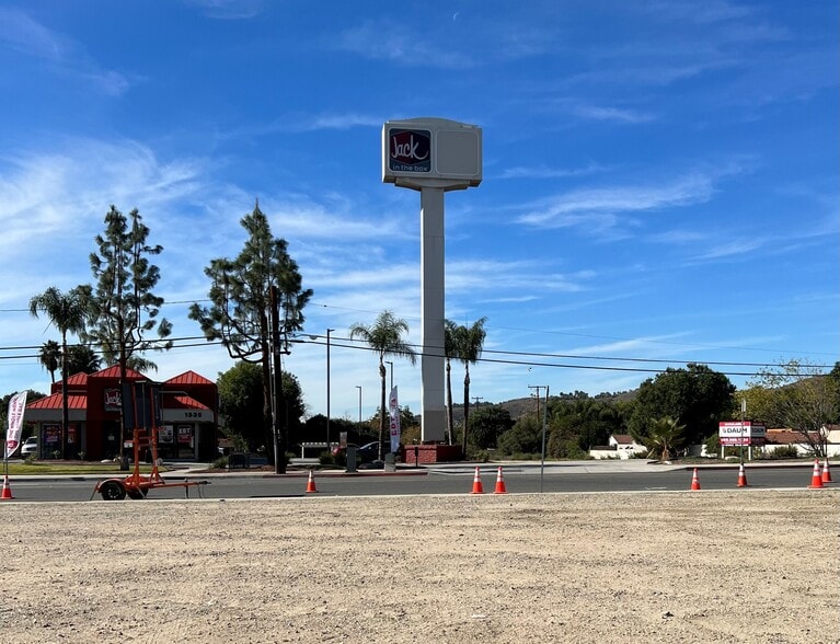 Primary Photo Of 1331 Dudley, Pomona Land For Lease