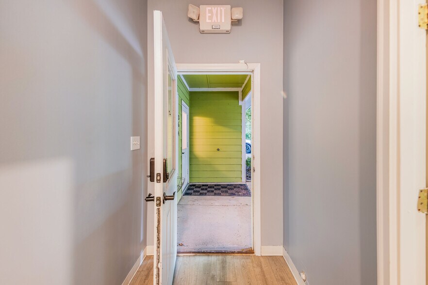 More Photos Of 364 Weaverville Rd, Asheville Medical For Sale