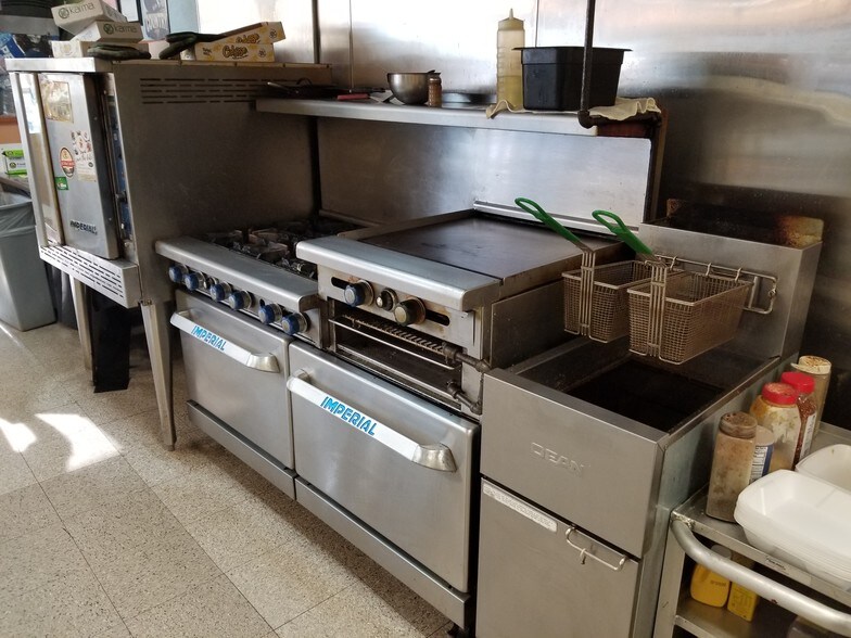 More Photos Of 303 Milton Ave, Ballston Spa Restaurant For Sale