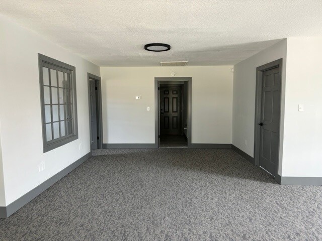 More Photos Of 203 N Franklin St, Dublin Office Residential For Lease