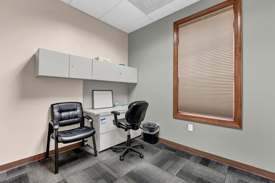 More Photos Of 9097 Main St, Clarence Medical For Lease