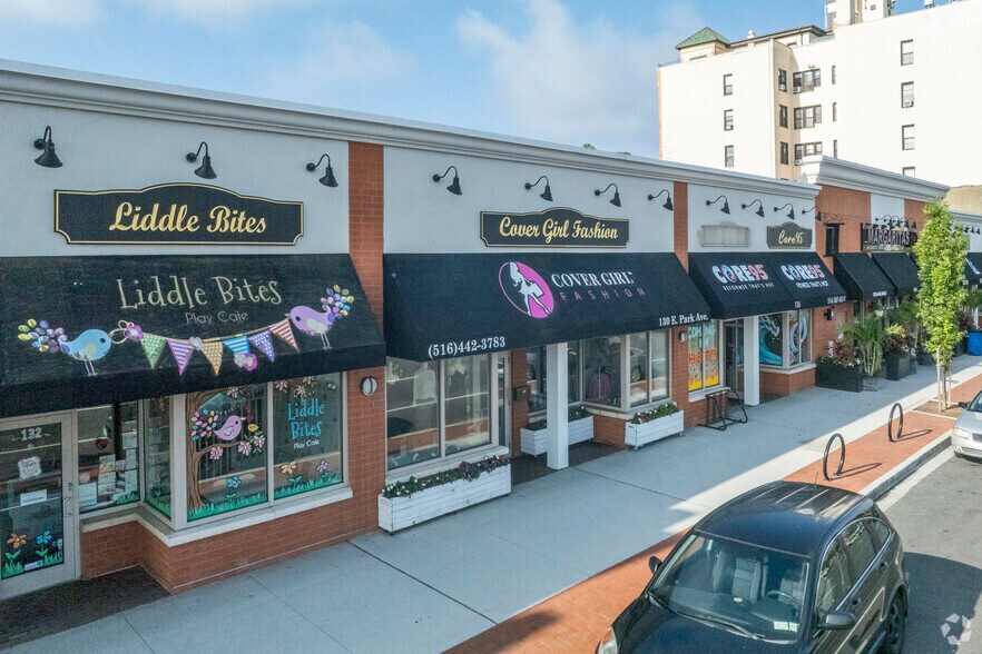 More Photos Of 120-134 E Park Ave, Long Beach Restaurant For Lease