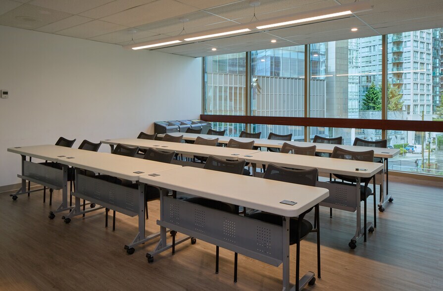 More Photos Of 1140 W Pender St, Vancouver Office For Lease