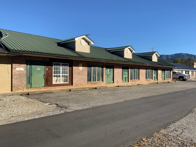 More Photos Of 18 Town Branch Rd, Andrews Office For Sale