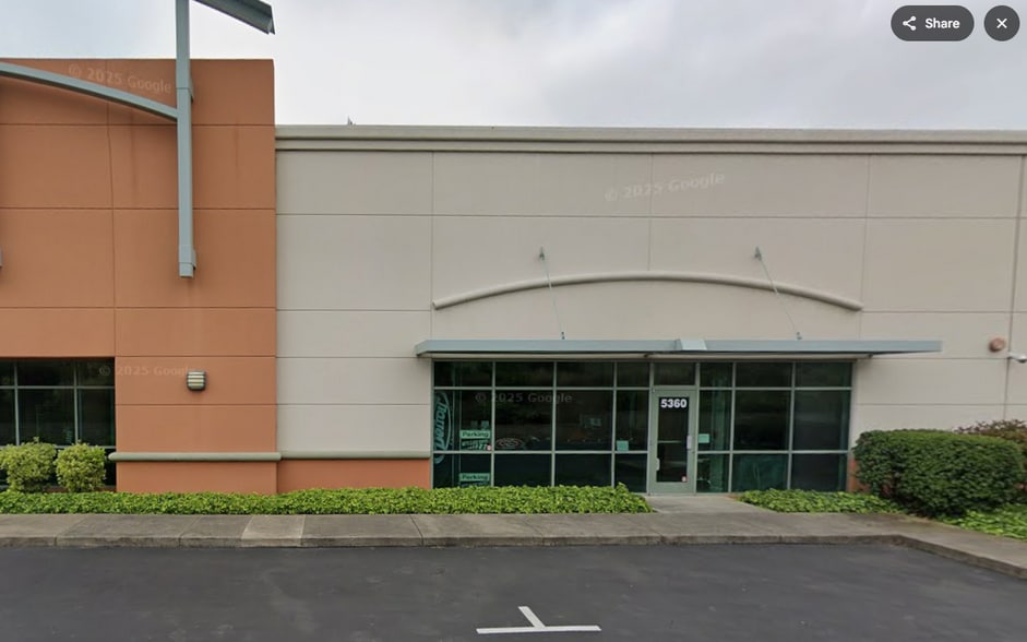 Primary Photo Of 5300-5390 Gateway Plaza Dr, Benicia Warehouse For Lease