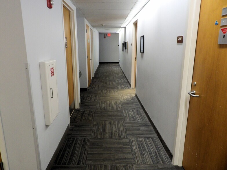 More Photos Of 8445 Munson Rd, Mentor Medical For Sale