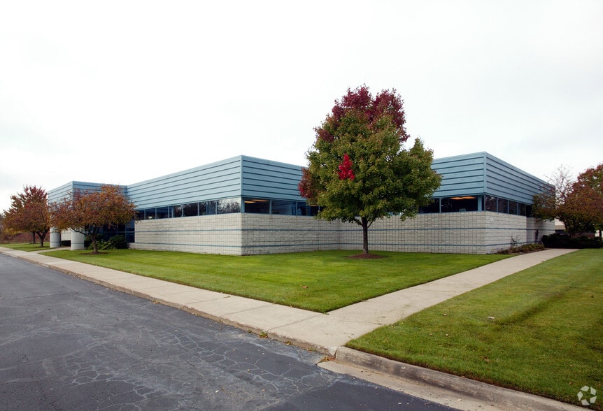 More Photos Of 2120 43rd St SE, Grand Rapids Medical For Lease