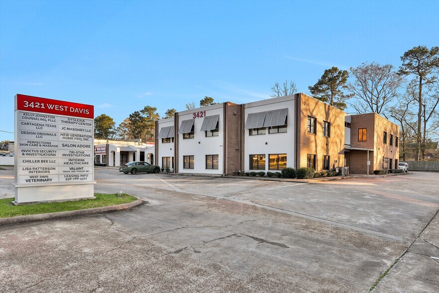 More Photos Of 3421 W Davis St, Conroe Medical For Lease