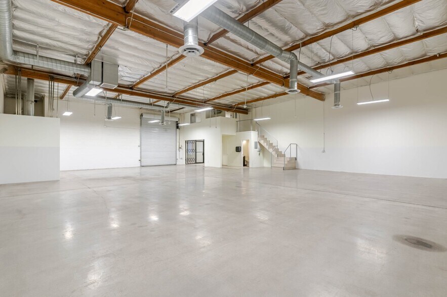 Primary Photo Of 12455 Branford St, Pacoima Warehouse For Sale