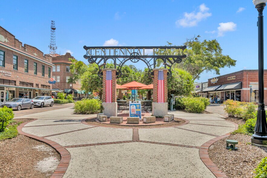 More Photos Of 214 S Woodland St, Winter Garden Land For Sale