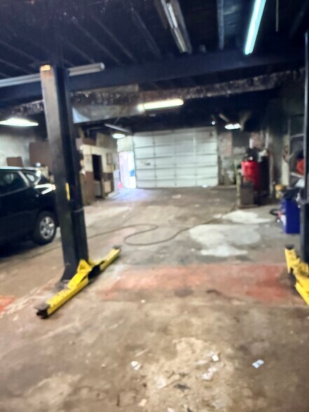 More Photos Of 330-32-34-36-38 E GIRARD AVE, Philadelphia Storefront Retail Residential For Sale