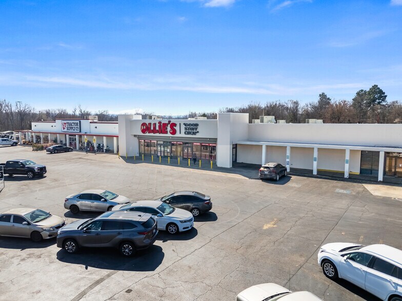 Primary Photo Of 1900 E Cherokee Ave, Sallisaw Storefront For Sale