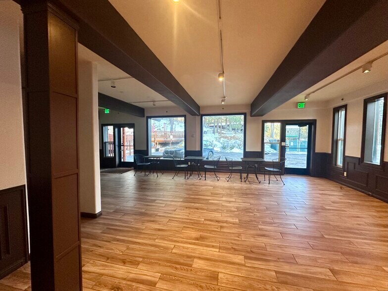 More Photos Of 605 Highway 50, Zephyr Cove Storefront For Lease