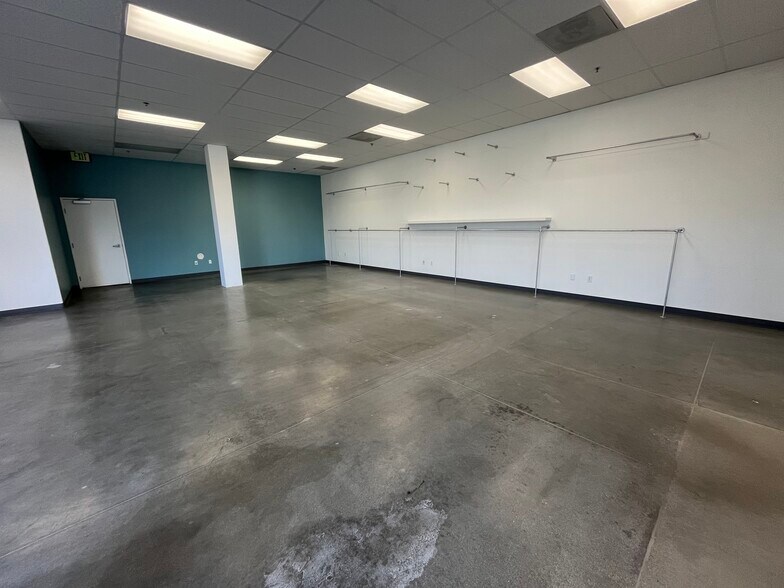 More Photos Of 2023-2027 Chico Ave, South El Monte Warehouse For Lease