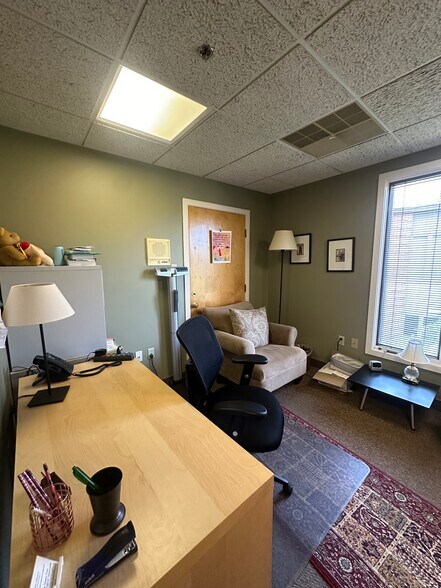 More Photos Of 873 Turnpike St, North Andover Office For Sale