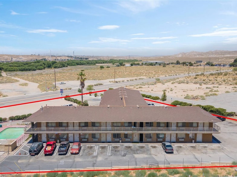 More Photos Of 16901 Stoddard Wells Rd, Victorville Hotel For Sale
