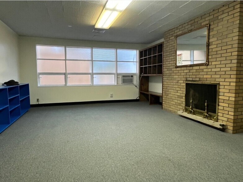 More Photos Of 312 Harrison St, Monroe Religious Facility For Lease