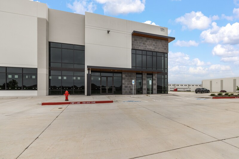 More Photos Of 1795 Fire Cracker Dr, Buda Unknown For Sale