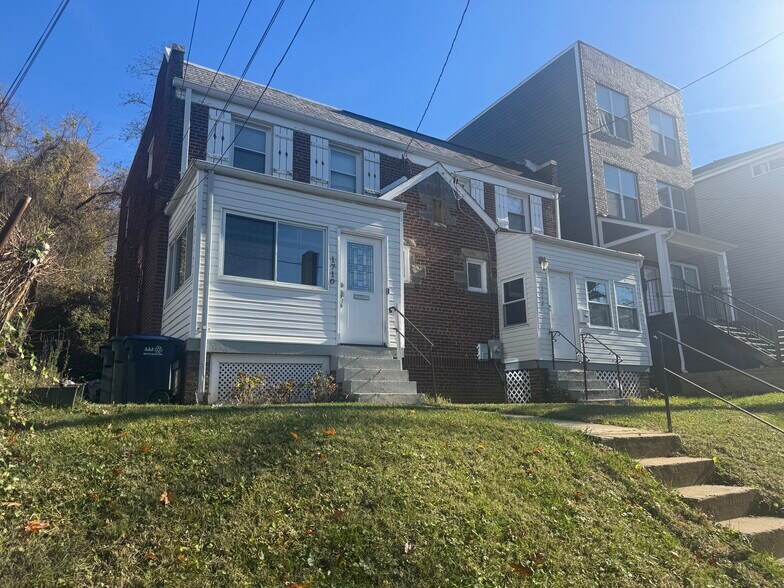 More Photos Of , Washington Multifamily For Sale